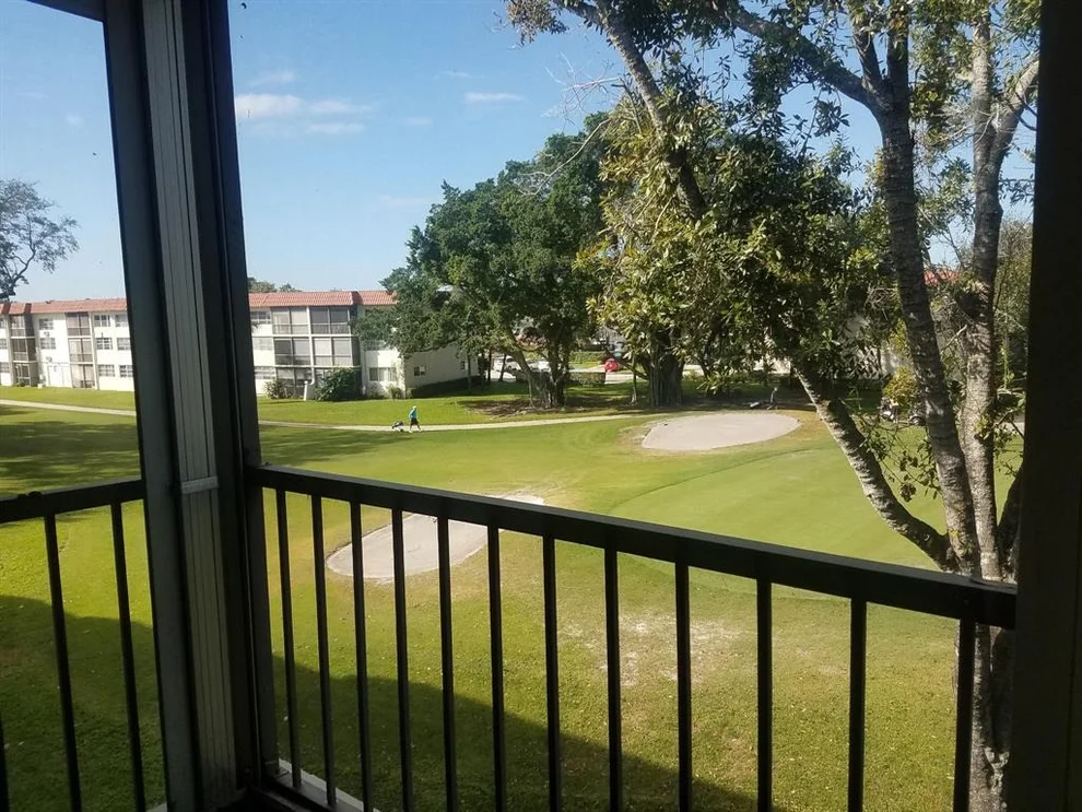 Unit for sale at 8901 S Hollybrook Boulevard, Pembroke Pines, FL 33025
