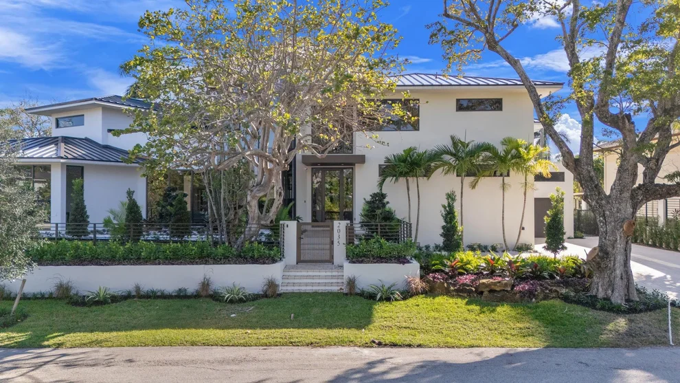 Unit for sale at 2035 Intracoastal Drive, Fort Lauderdale, FL 33305