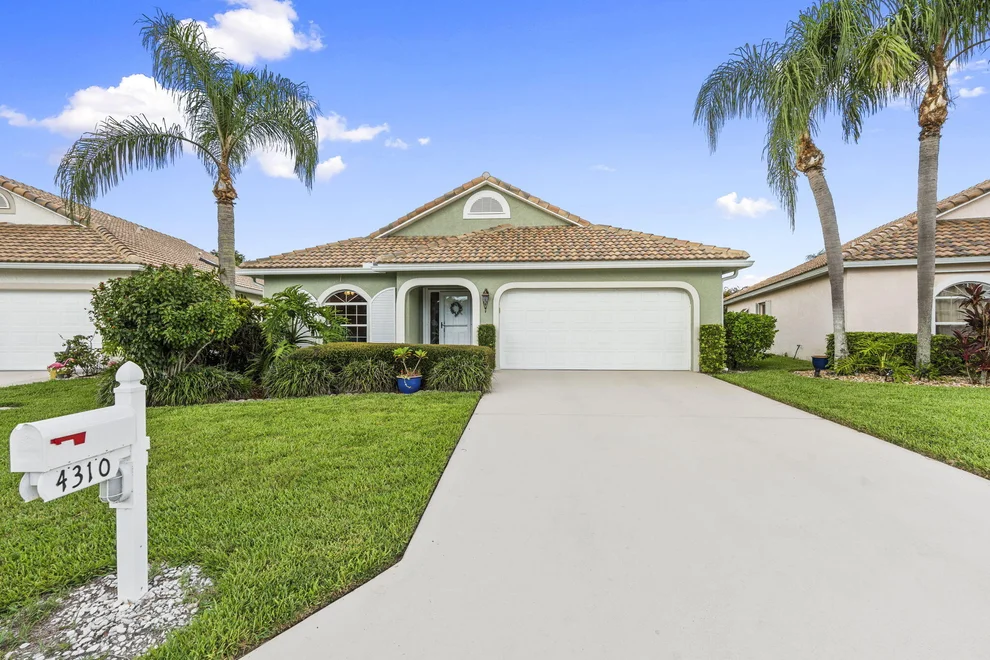 Unit for sale at 4310 SE SCOTLAND CAY Way, Stuart, FL 34997
