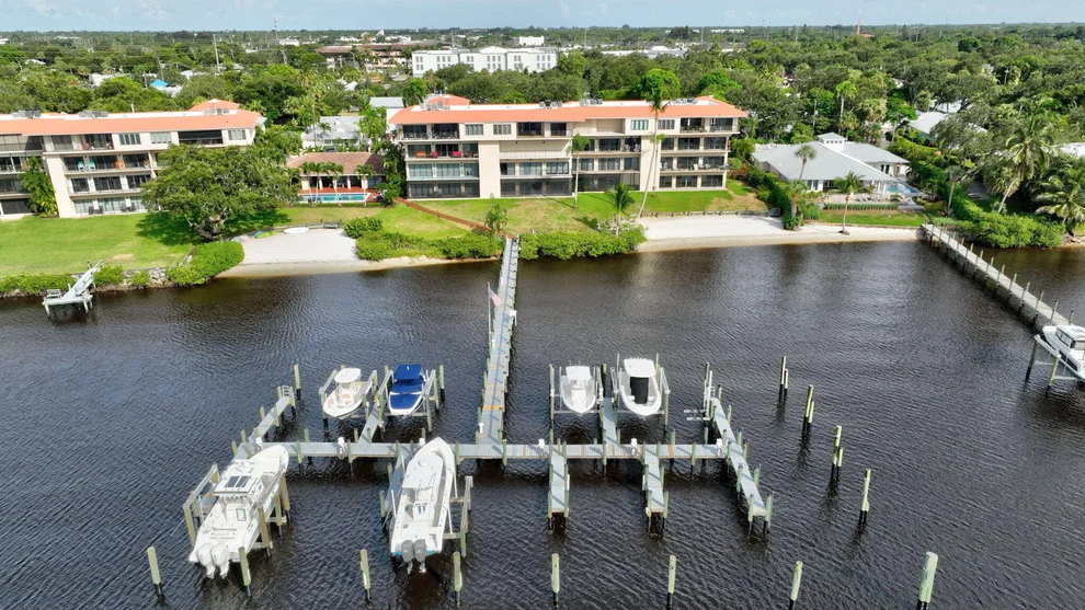 Unit for sale at 624 SW Saint Lucie Crescent, Stuart, FL 34994