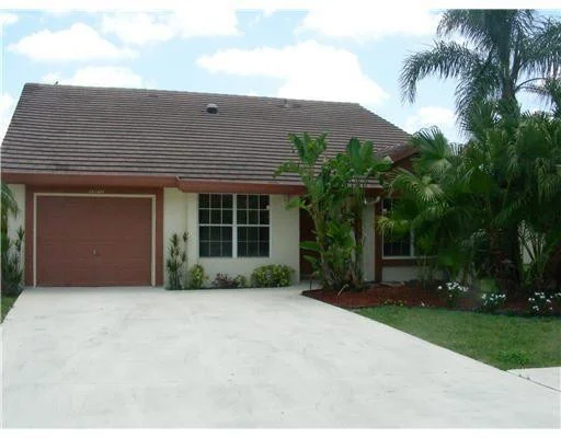 Unit for sale at 19600 Sea Pines Way, Boca Raton, FL 33498