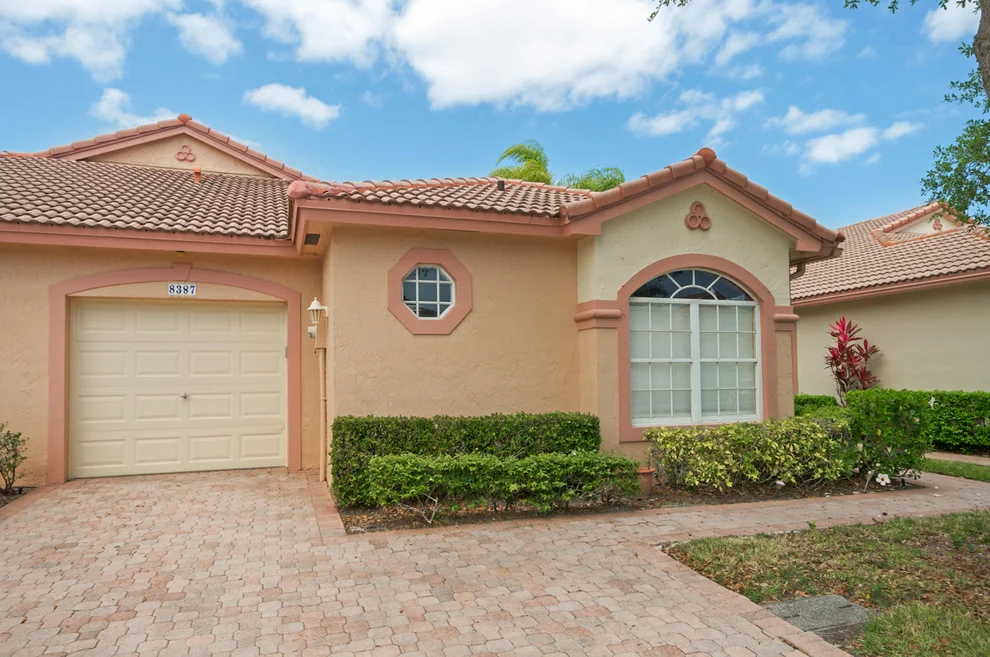 Unit for sale at 8387 Via Leonessa, Boca Raton, FL 33433