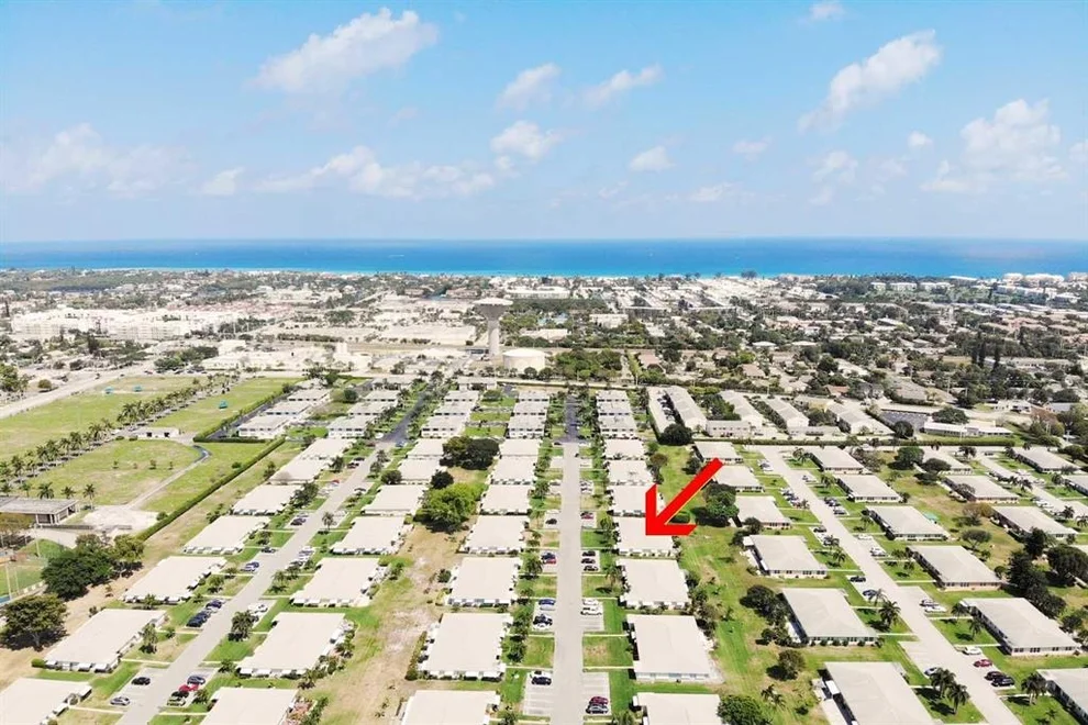 Unit for sale at 160 South Boulevard, Boynton Beach, FL 33435