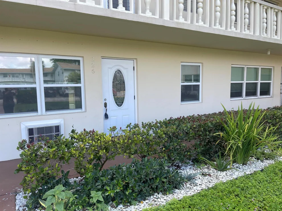 Unit for sale at 226 Coventry J, West Palm Beach, FL 33417