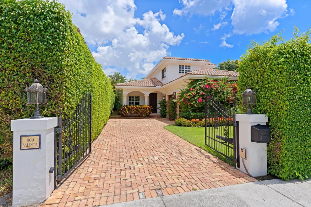 Unit for sale at 309 Valencia Road, West Palm Beach, FL 33401