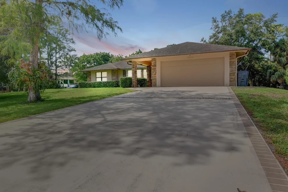 Unit for sale at 16970 W Pleasure Drive, Loxahatchee, FL 33470