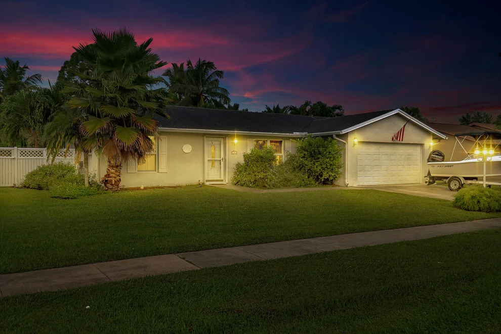 Unit for sale at 131 Cortes Avenue, Royal Palm Beach, FL 33411