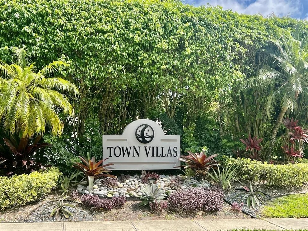 Unit for sale at 18940 Stewart Circle, Boca Raton, FL 33496