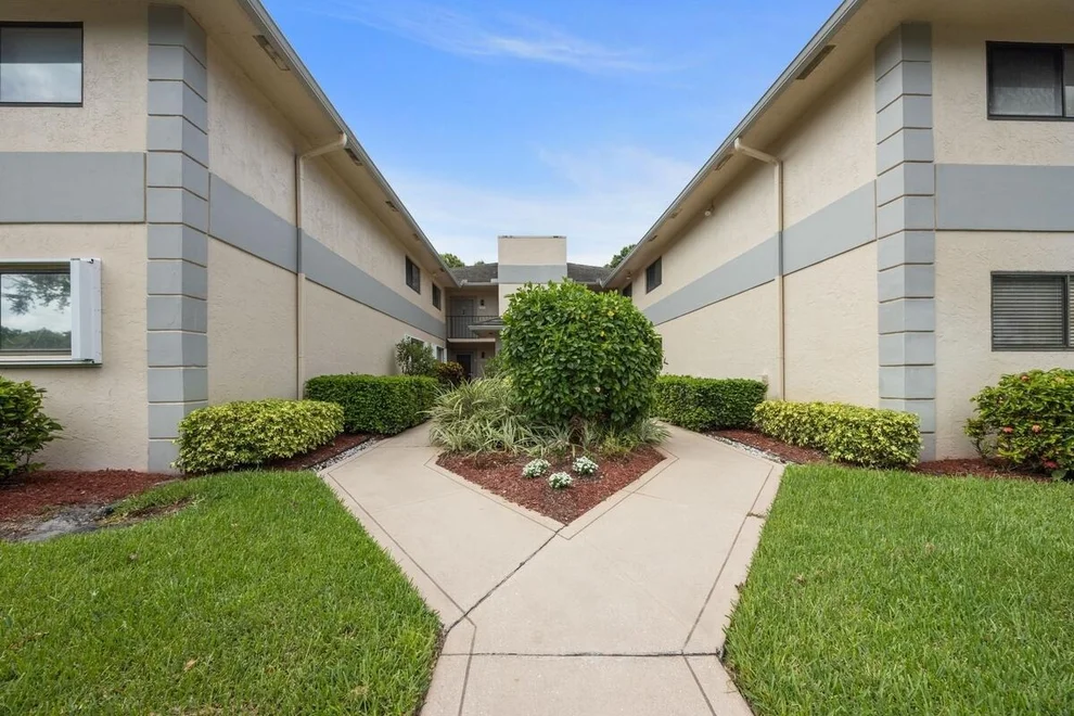Unit for sale at 15378 Lakes Of Delray Boulevard, Delray Beach, FL 33484