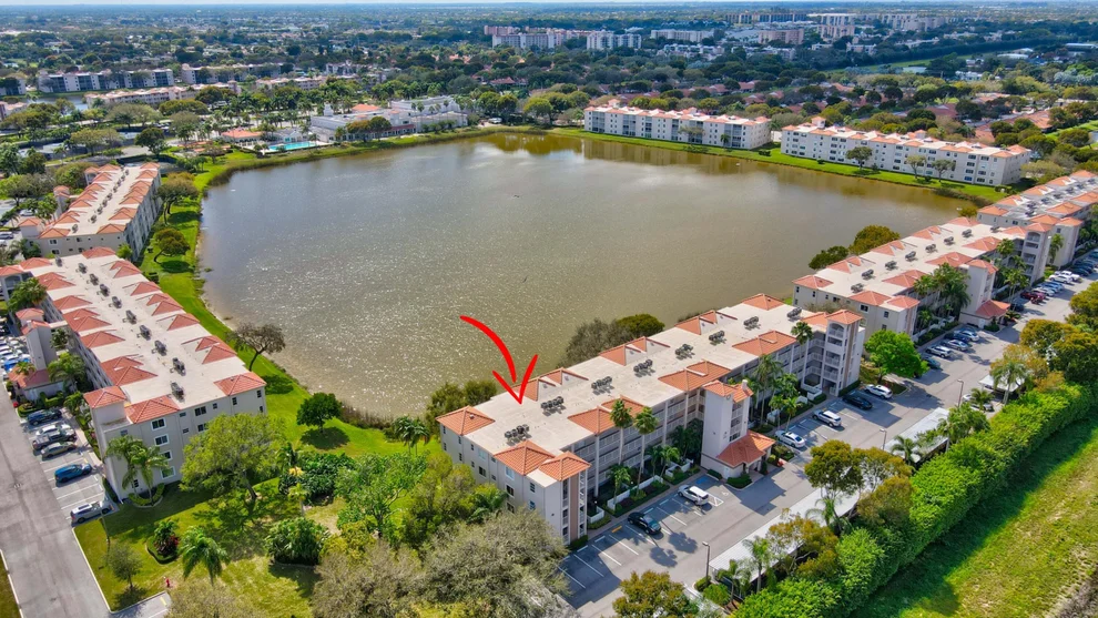 Unit for sale at 6080 Huntwick Terrace, Delray Beach, FL 33446