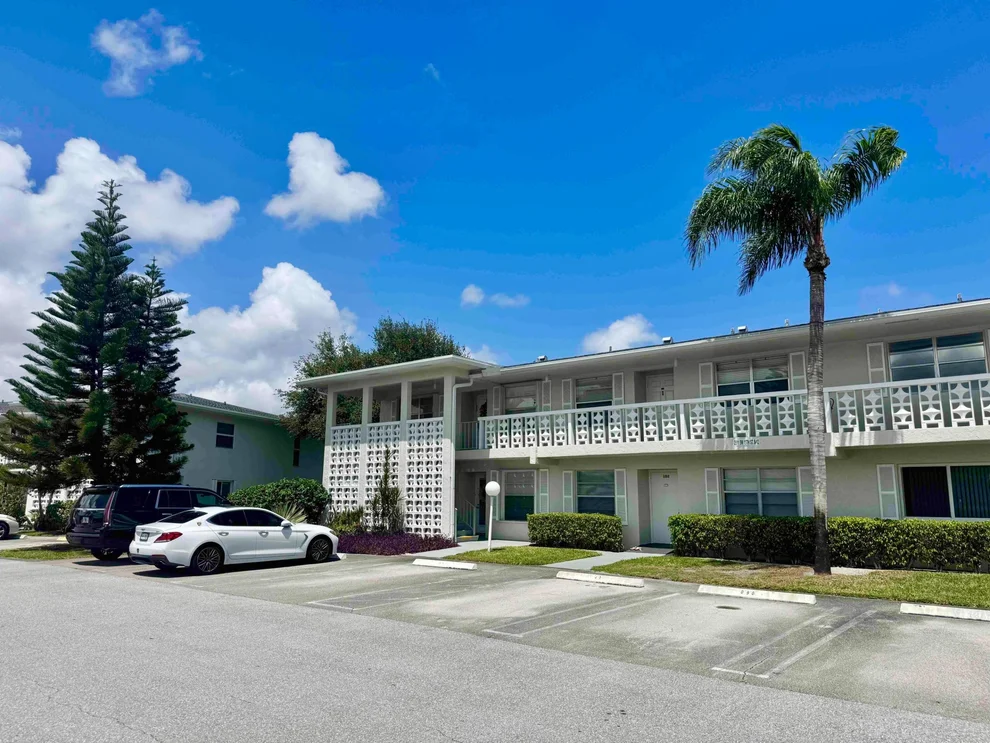 Unit for sale at 2811 SW 15th Street, Delray Beach, FL 33445