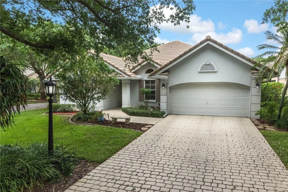 Unit for sale at 12729 NW 21st Place, Coral Springs, FL 33071