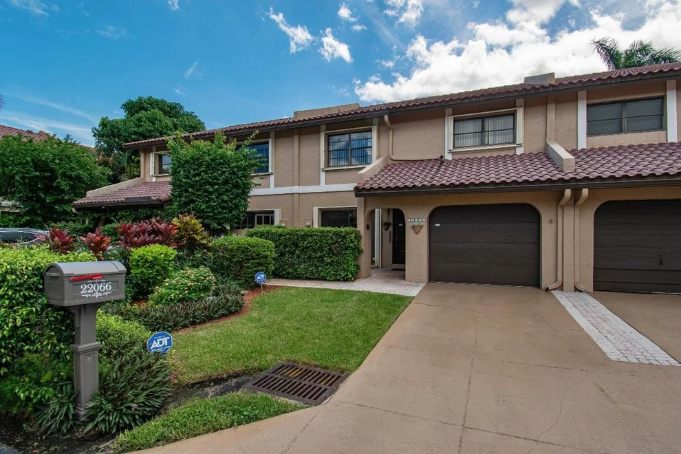 Unit for sale at 22066 Las Brisas Circle, Boca Raton, FL 33433