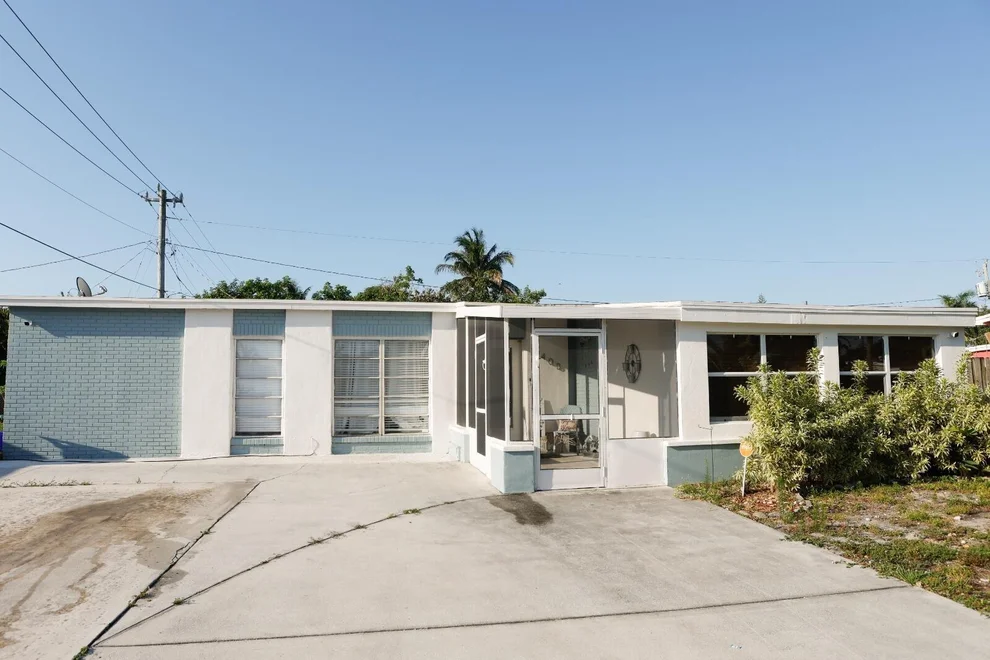 Unit for sale at 1408 W Broward Street, Lantana, FL 33462