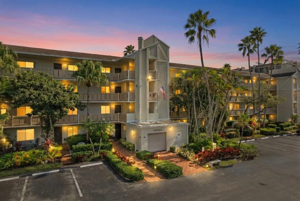 Unit for sale at 14360 Strathmore Lane, Delray Beach, FL 33446