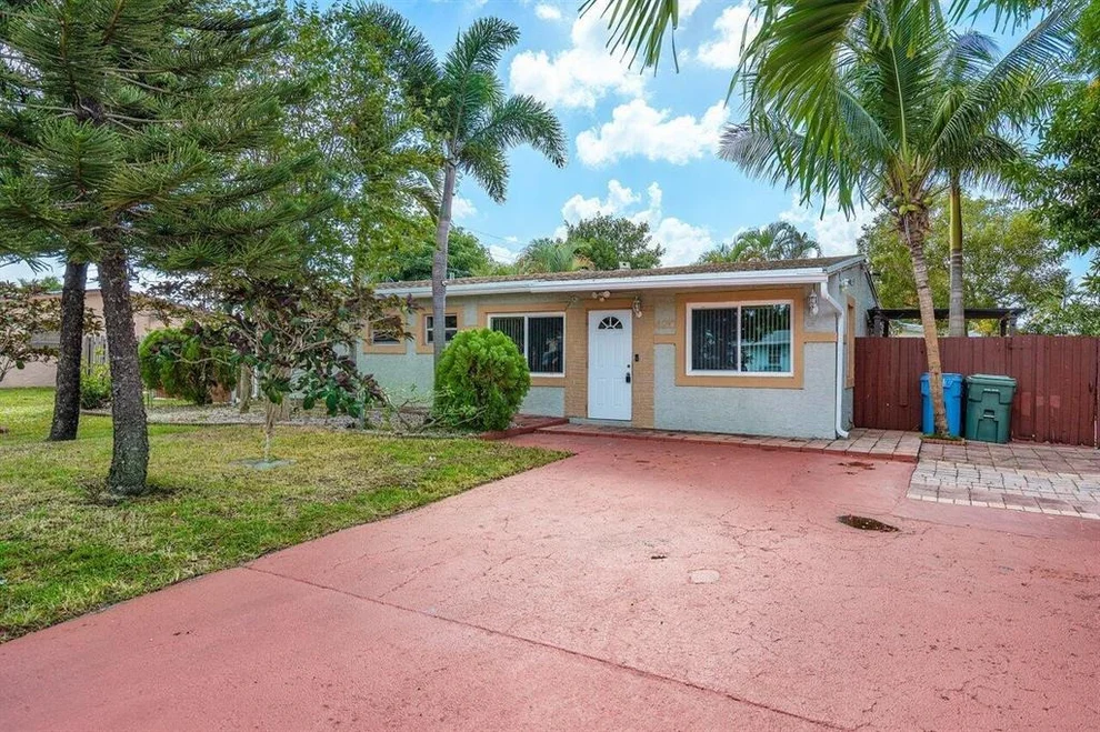 Unit for sale at 420 NE 59 Street, Oakland Park, FL 33334
