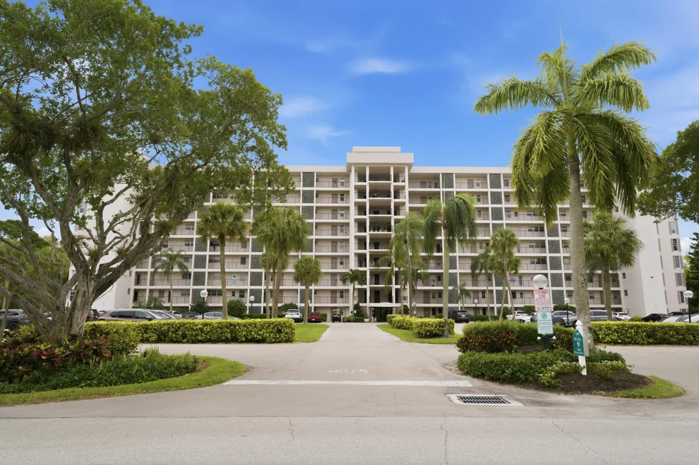 Unit for sale at 3100 N Palm Aire Drive, Pompano Beach, FL 33069
