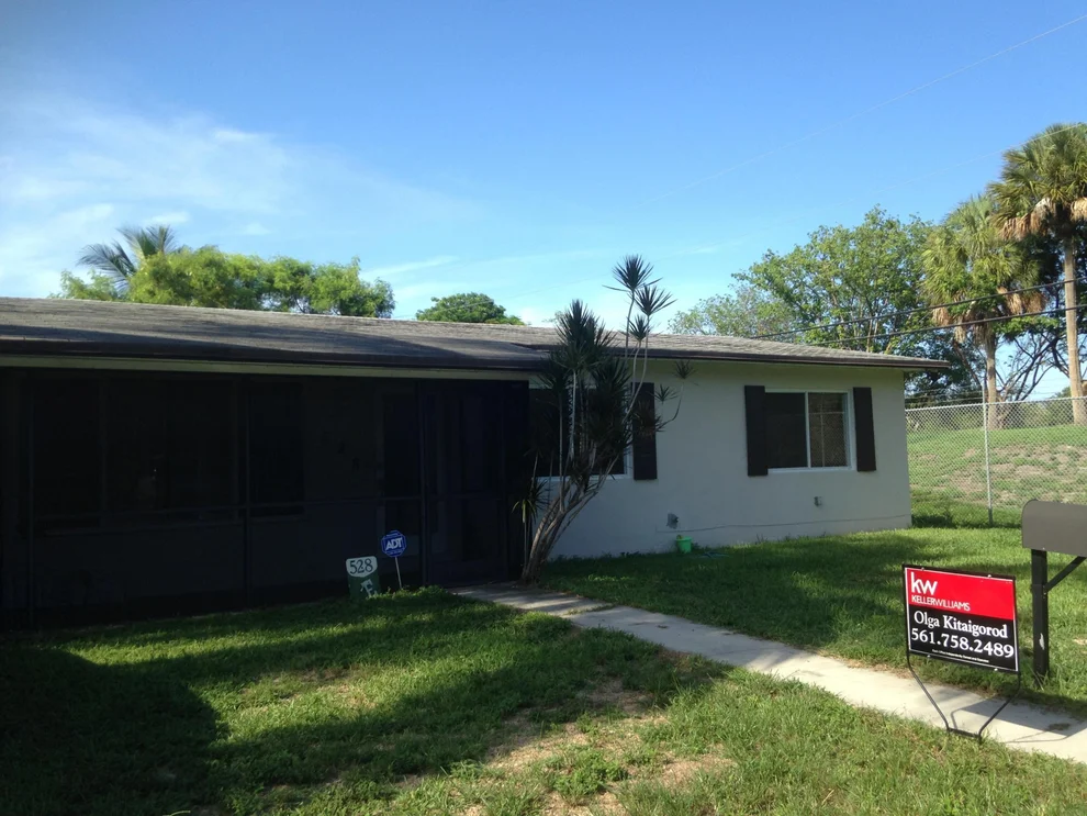 Unit for sale at 528 NW 8th St, Dania Beach, FL 33004