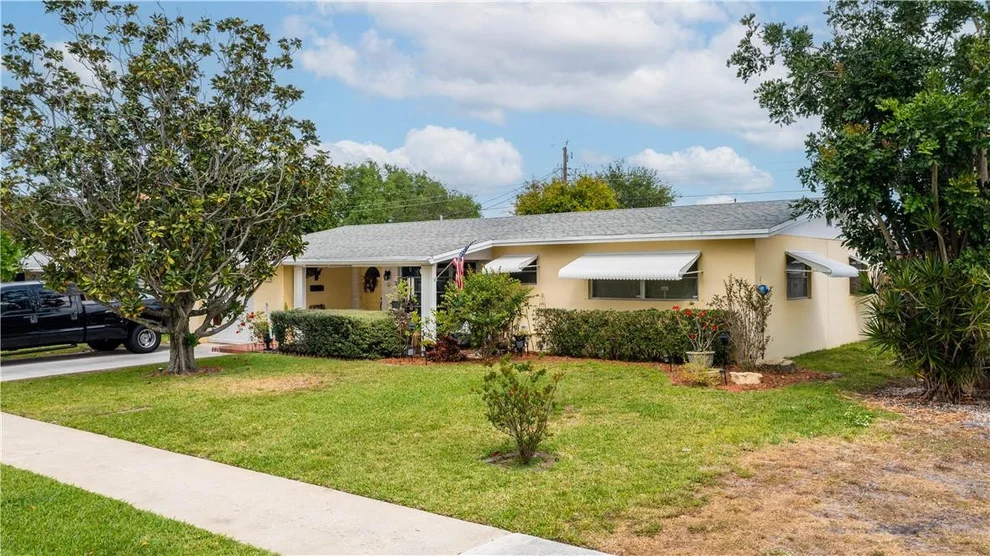 Unit for sale at 1162 SE 3rd Terrace, Deerfield Beach, FL 33441