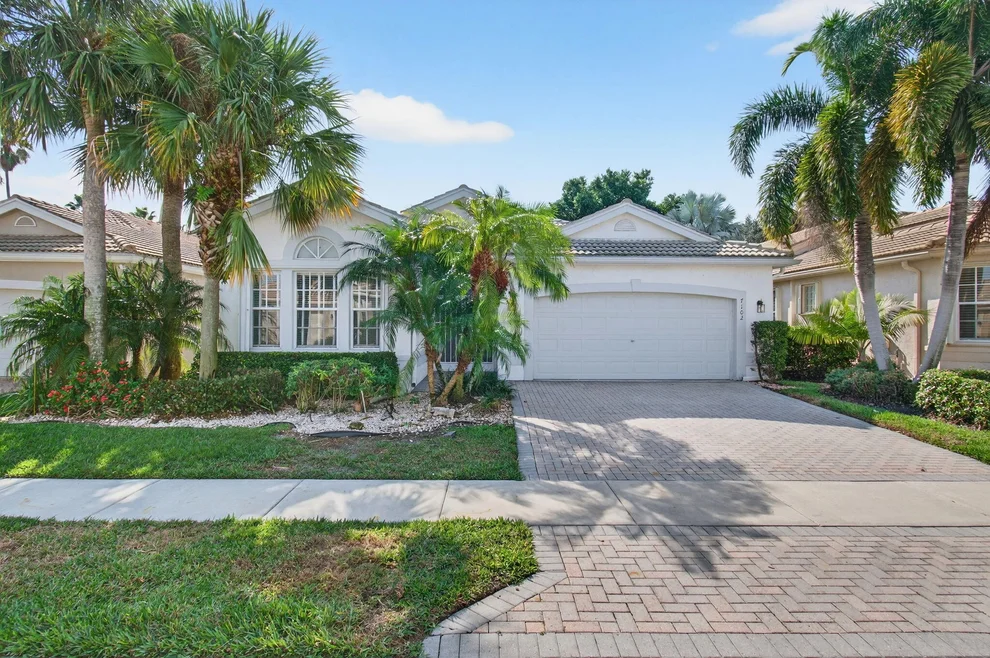 Unit for sale at 7102 Prado Lake Drive, Delray Beach, FL 33446