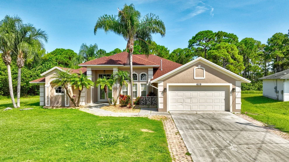 Unit for sale at 6119 NW GAUSE Avenue, Port St Lucie, FL 34986