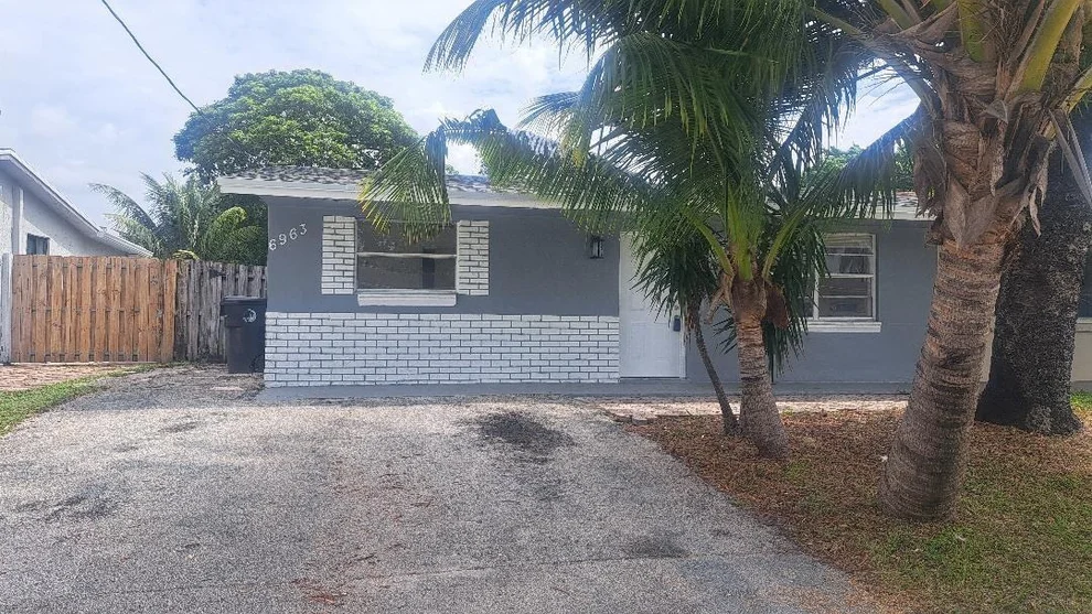 Unit for sale at 6963 SW 19th Street, North Lauderdale, FL 33068