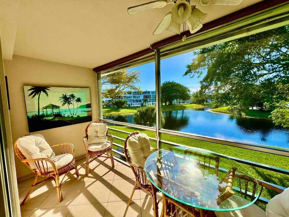 Unit for sale at 101 Oakridge H, Deerfield Beach, FL 33442