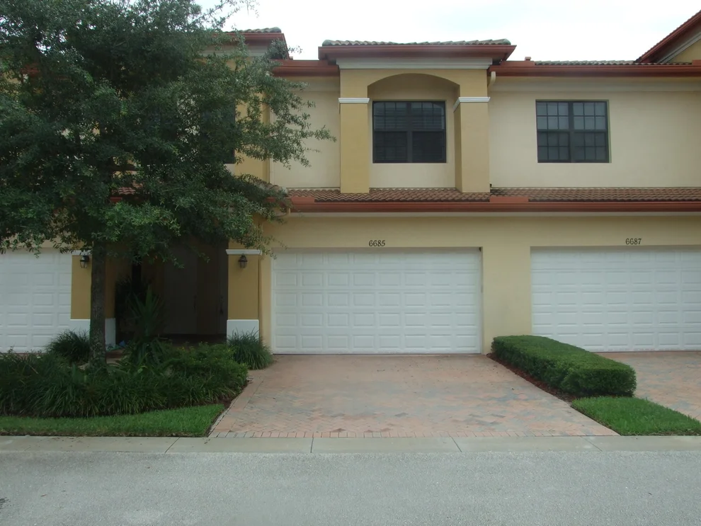 Unit for sale at 6685 SE Woodmill Pond Lane, Stuart, FL 34997