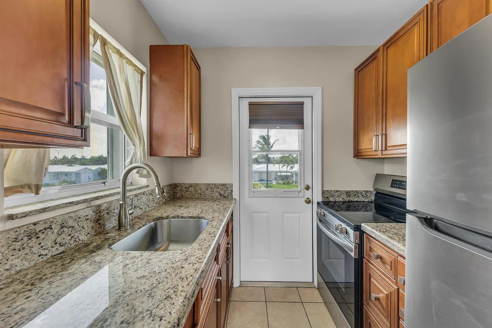 Unit for sale at 2850 W Golf Boulevard, Pompano Beach, FL 33064