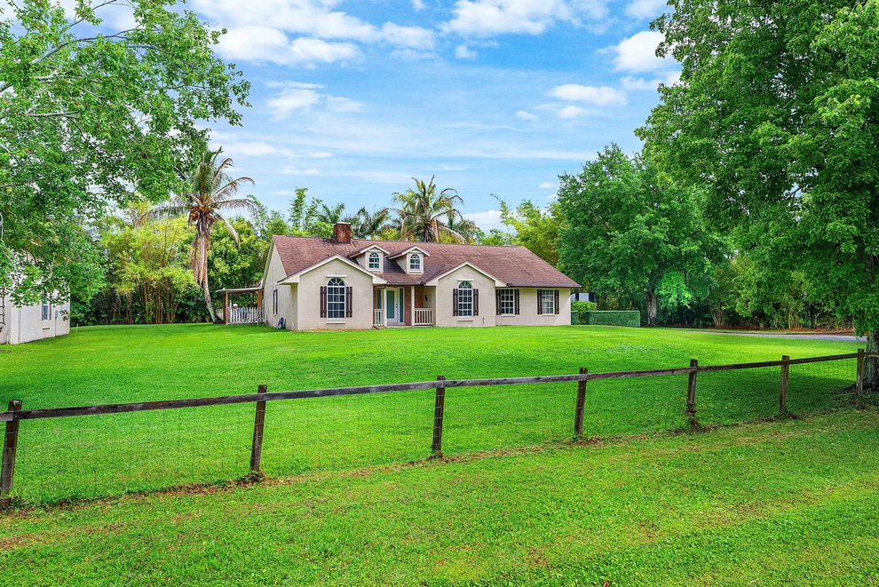 Unit for sale at 12325 89th Place N, West Palm Beach, FL 33412