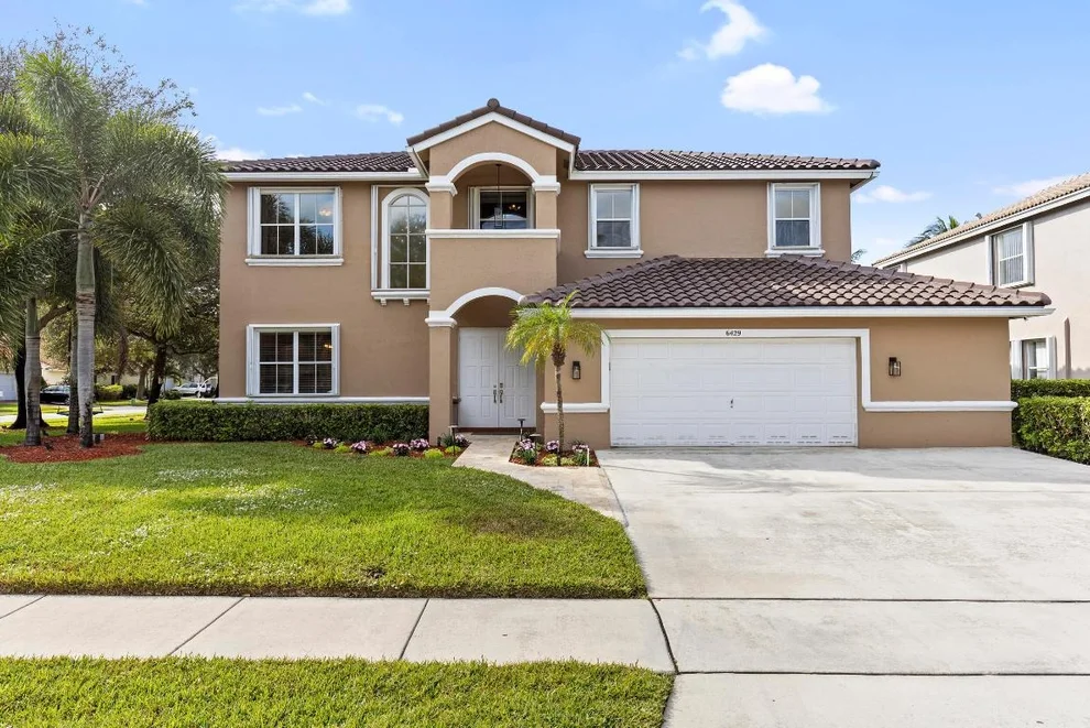 Unit for sale at 6429 Shadow Creek Village Circle, Lake Worth, FL 33463