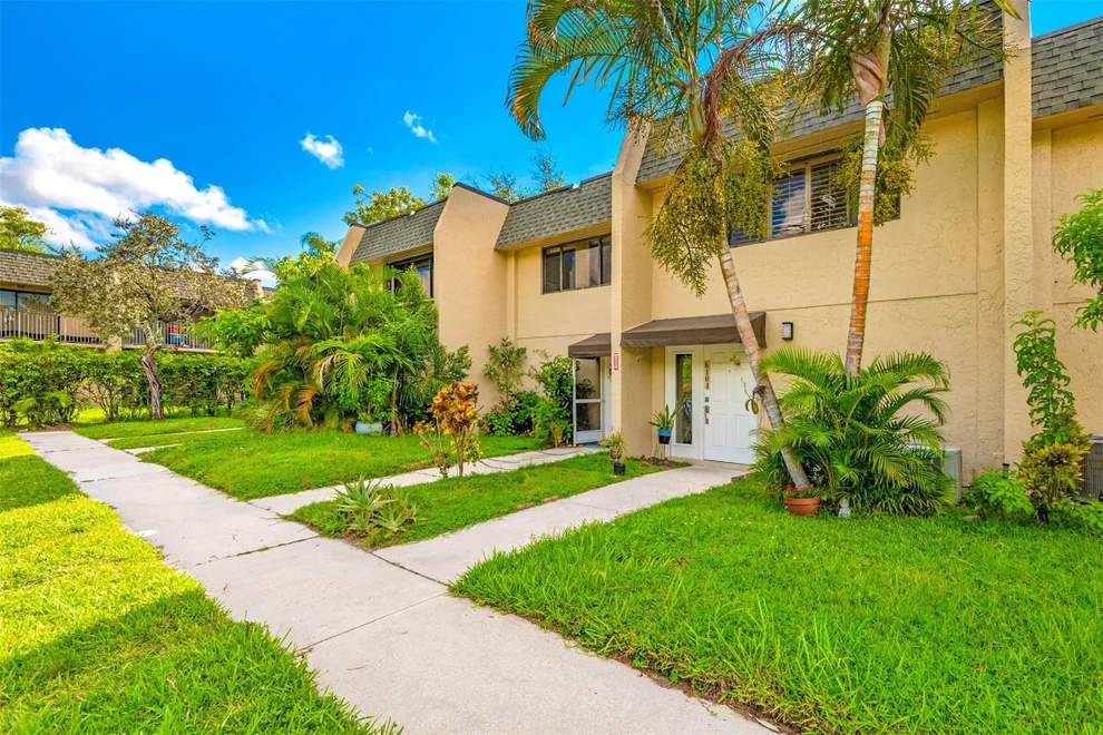 Unit for sale at 89 Deer Creek Road, Deerfield Beach, FL 33442