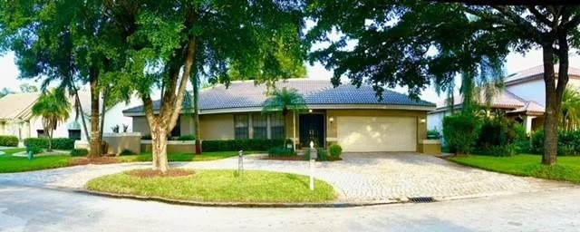 Unit for sale at 4717 NW 58th Terrace, Coral Springs, FL 33067