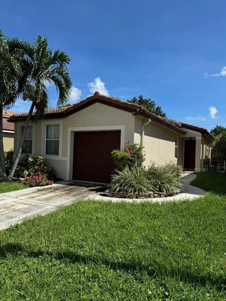 Unit for sale at 90 NW 42nd Way, Deerfield Beach, FL 33442