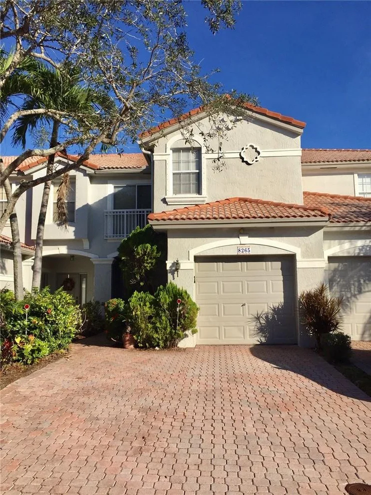 Unit for sale at 8265 Via Serena, Boca Raton, FL 33433