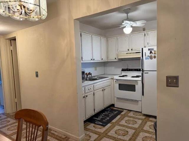 Unit for sale at 2840 Lake Osborne Drive, Lake Worth Beach, FL 33461