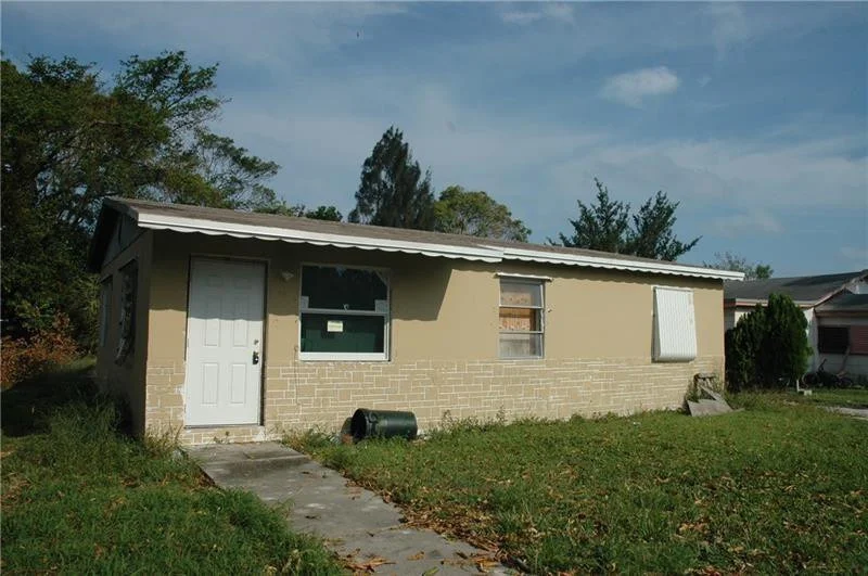 Unit for sale at 39 NW 14th Avenue, Delray Beach, FL 33444