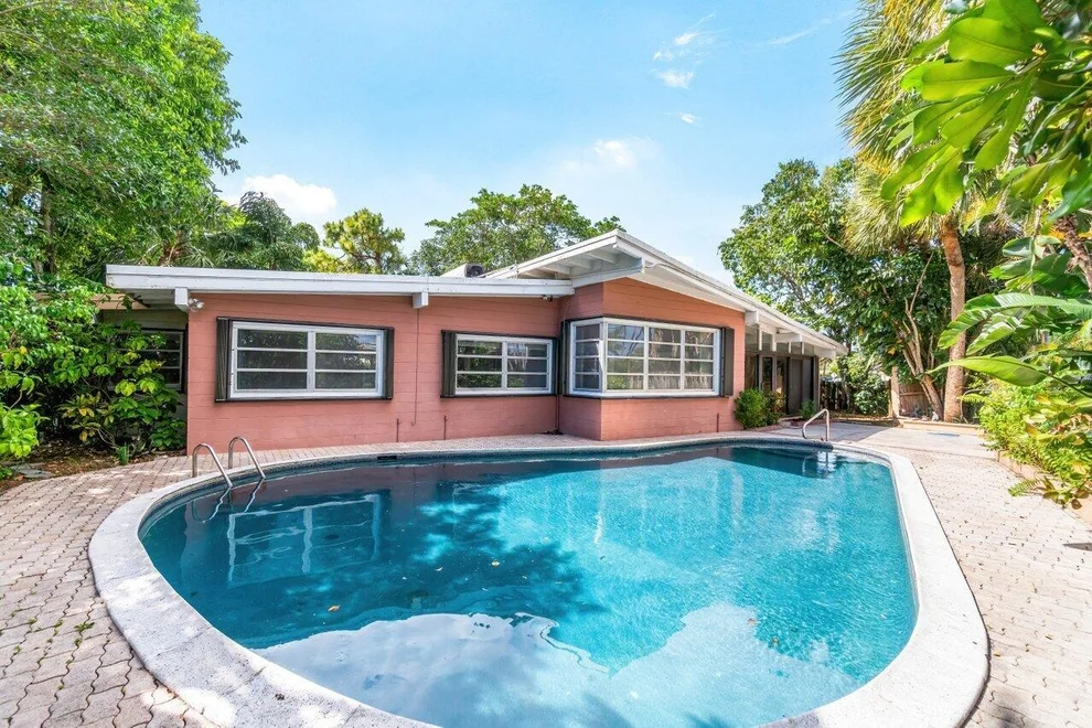 Unit for sale at 7512 W Lake Drive, Lake Clarke Shores, FL 33406