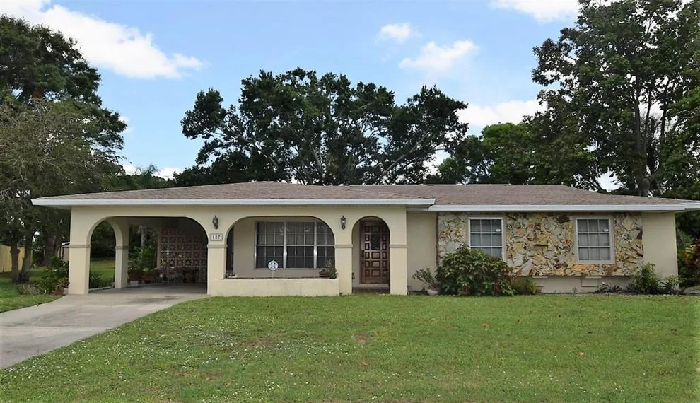 Unit for sale at 187 SW Ivanhoe Court, Port St Lucie, FL 34952