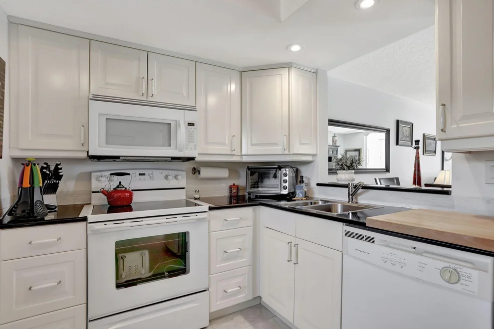 Unit for sale at 1700 NW 80th Avenue, Margate, FL 33063