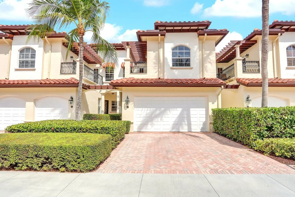 Unit for sale at 47 Marina Gardens Drive, Palm Beach Gardens, FL 33410