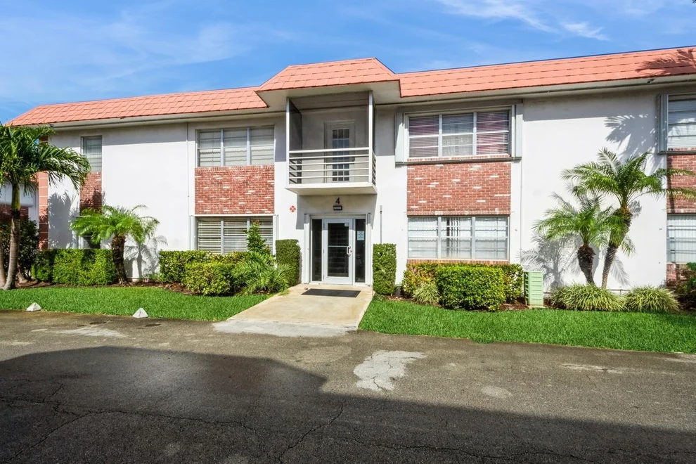 Unit for sale at 3550 NW 8th Avenue, Pompano Beach, FL 33064