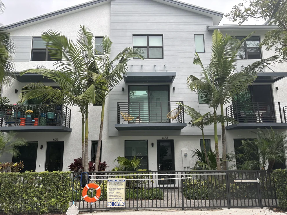 Unit for sale at 623 NE 22nd Drive, Wilton Manors, FL 33305