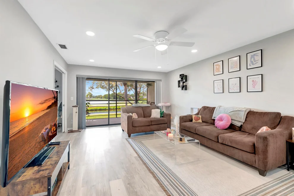 Unit for sale at 2900 SW 22nd Circle, Delray Beach, FL 33445