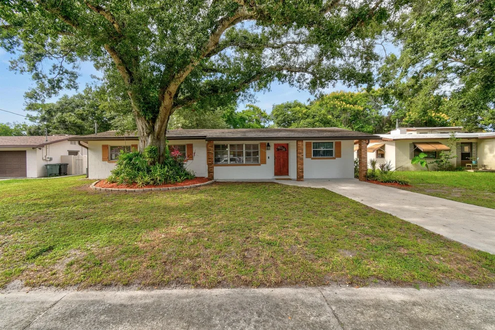 Unit for sale at 1506 Edgevale Road, Fort Pierce, FL 34982