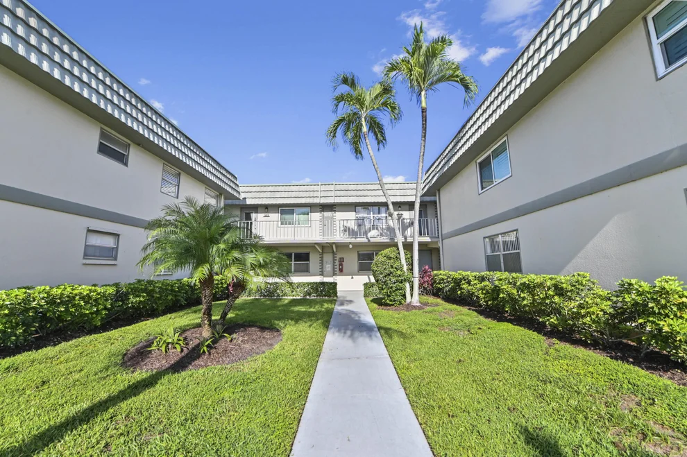 Unit for sale at 233 Monaco Boulevard E, Delray Beach, FL 33446