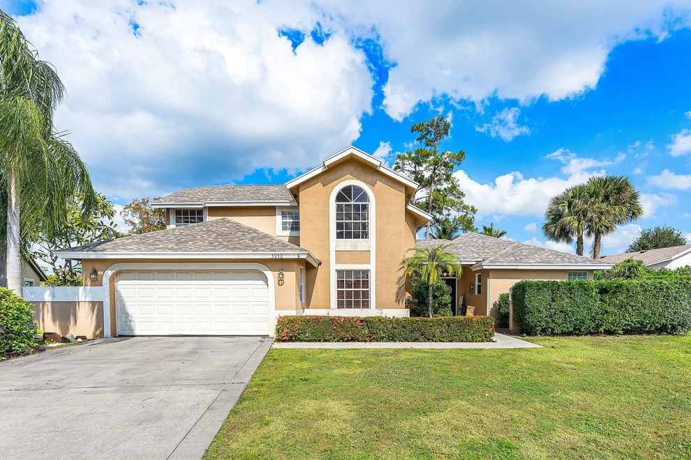 Unit for sale at 1212 Columbine Place, Wellington, FL 33414