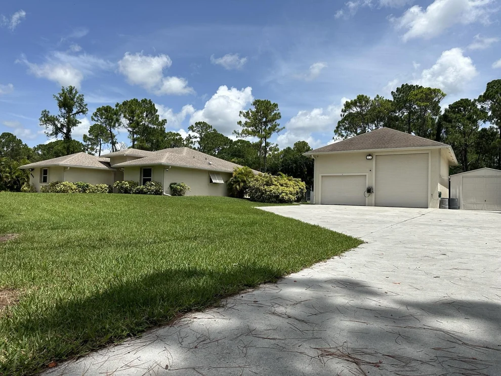 Unit for sale at 16193 72nd Road N, Loxahatchee, FL 33470