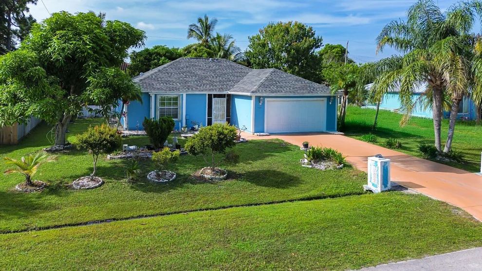 Unit for sale at 2830 SE Cabana Lane, Port St Lucie, FL 34952