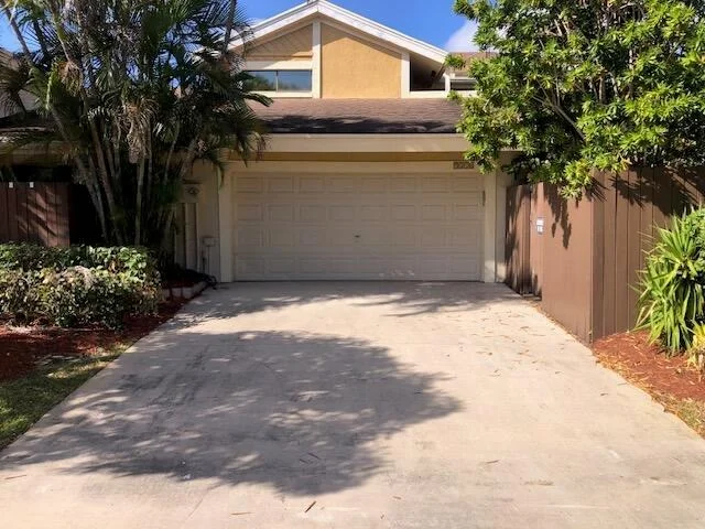 Unit for sale at 7516 Sierra Drive E, Boca Raton, FL 33433